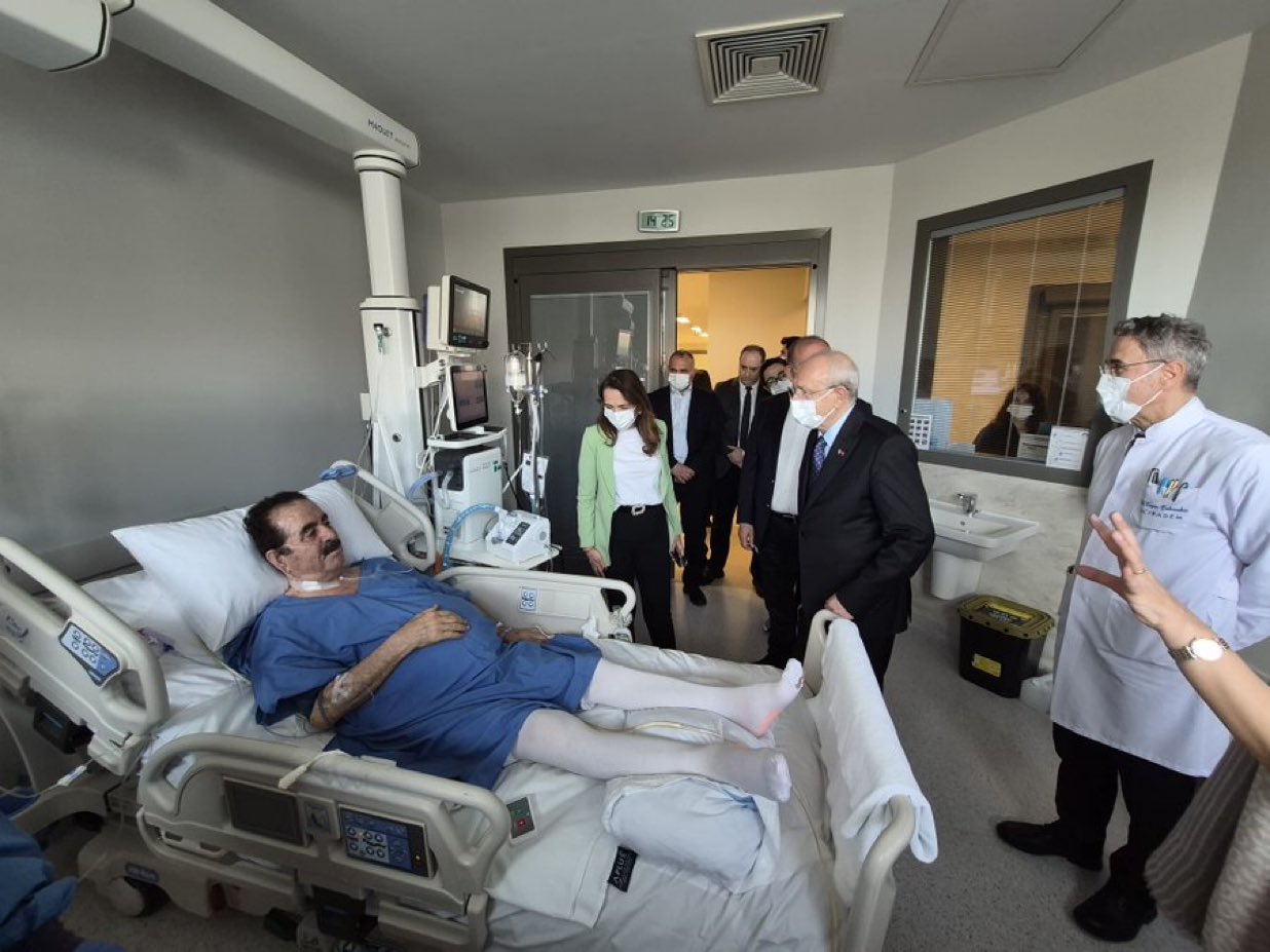 Kemal Kılıçdaroğlu’ndan İbrahim Tatlıses’e Geçmiş Olsun Ziyareti