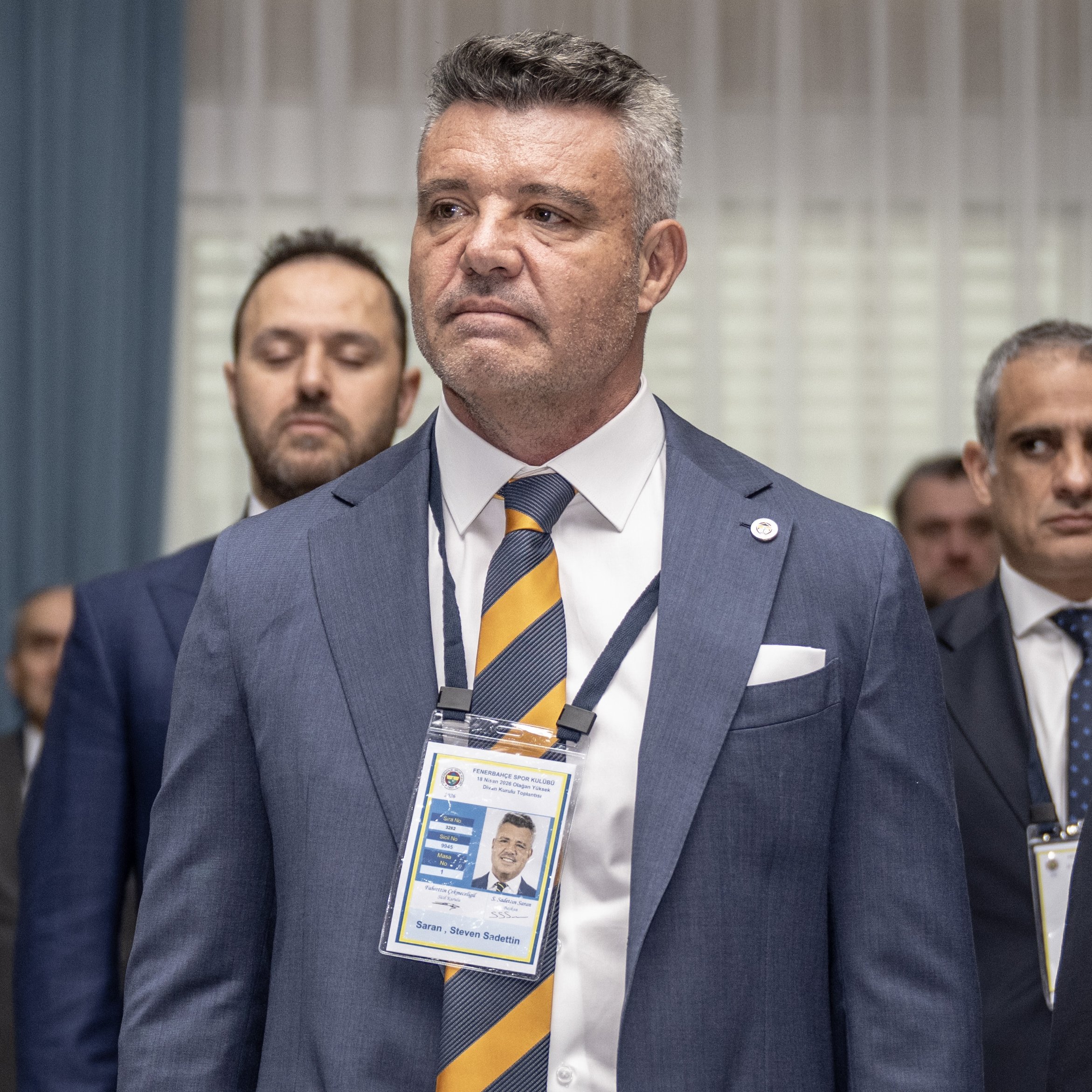 Sadettin Saran’dan çarpıcı sözler: “Bir tek ağlamadıkları kaldı”