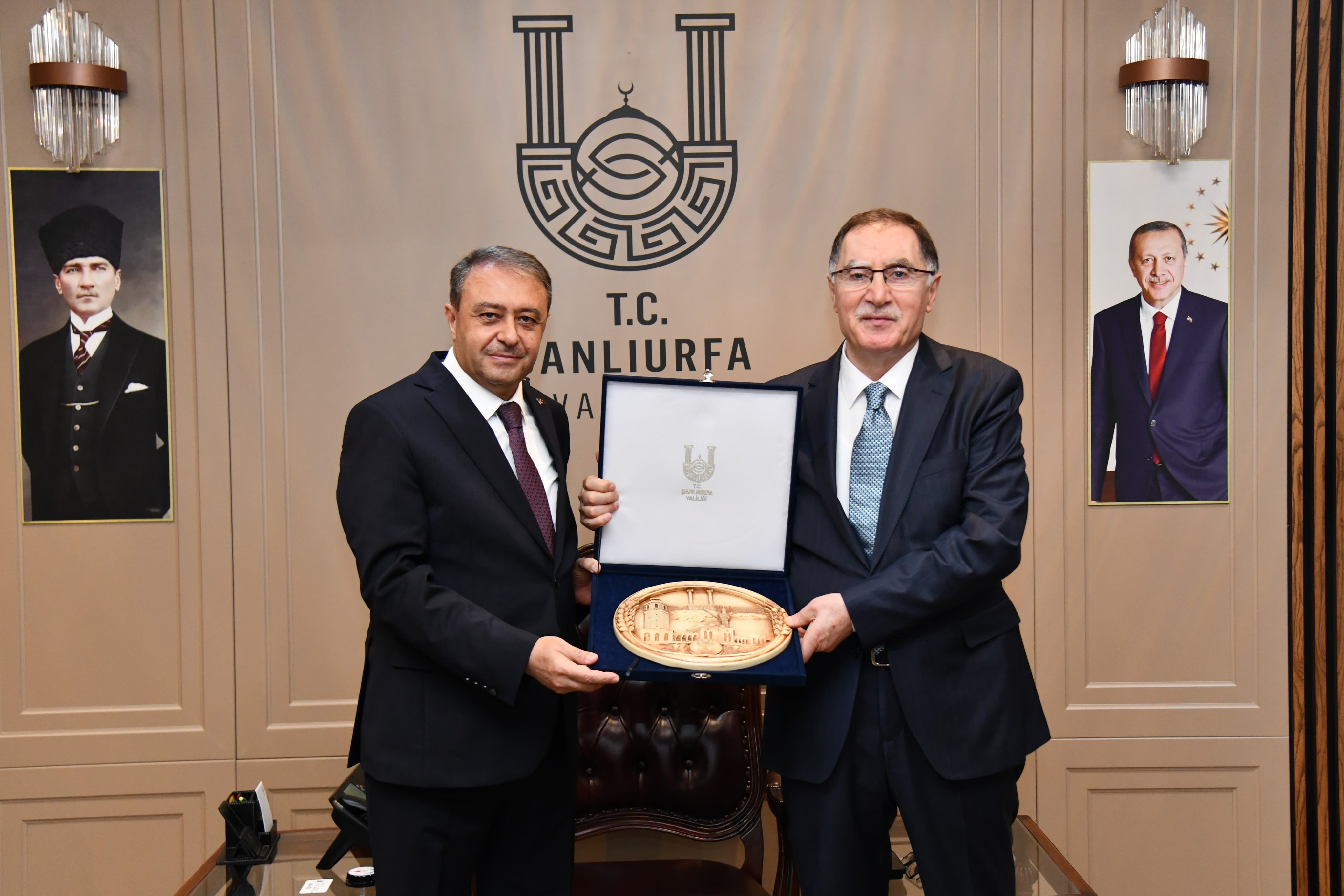 Şanlıurfa Valiliği’nde Hukuk ve Adalet Zirvesi: Şeref Malkoç’tan Vali Şıldak’a Ziyaret