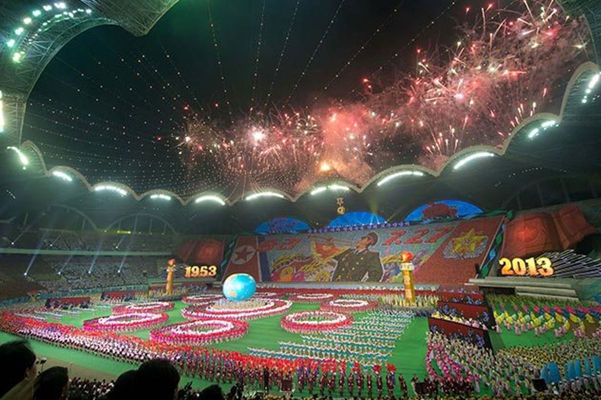 114 Bin Kişilik Dev Yapı: Dünyanın En Büyük Stadı Ama Futbol Yasak mı?
