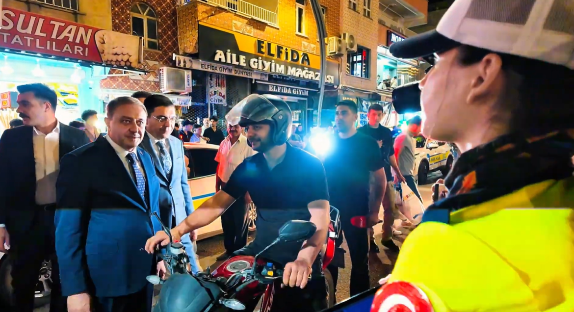 Vali Şıldak ve Emniyet Müdürü Aksoy’dan Şanlıurfa’da Büyük Denetim: 479 Sürücüye Ceza!
